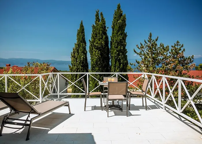 Alice Διαμέρισμα Njivice