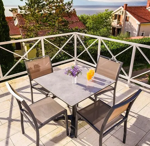 Alice Διαμέρισμα Njivice