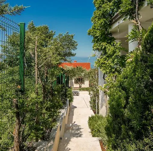 Alice Διαμέρισμα Njivice