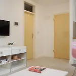 Alice Appartement Njivice
