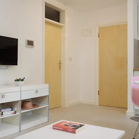 Alice Appartement Njivice